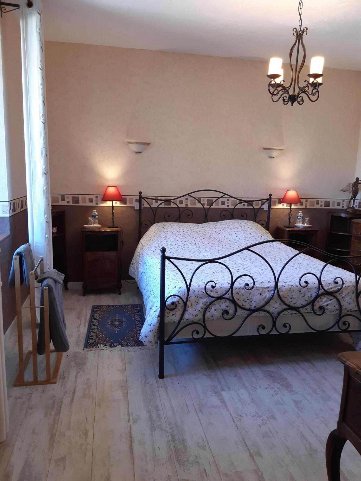 Au Bon Vivant Dampierre-sur-Salon Room photo